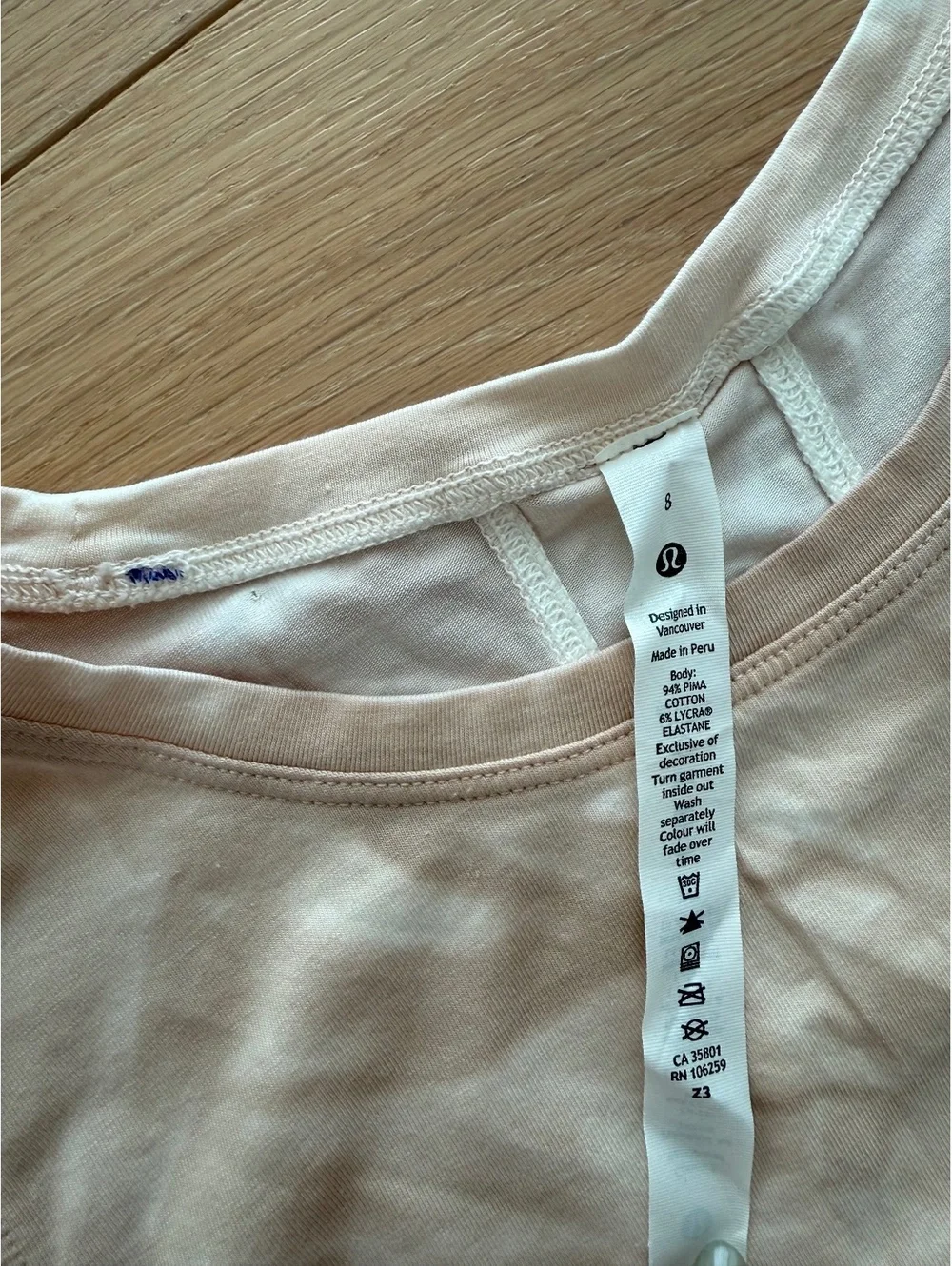Lululemon LA Super-Crop Muscle Tank Wave Wash Cafe Au Lait Size 8